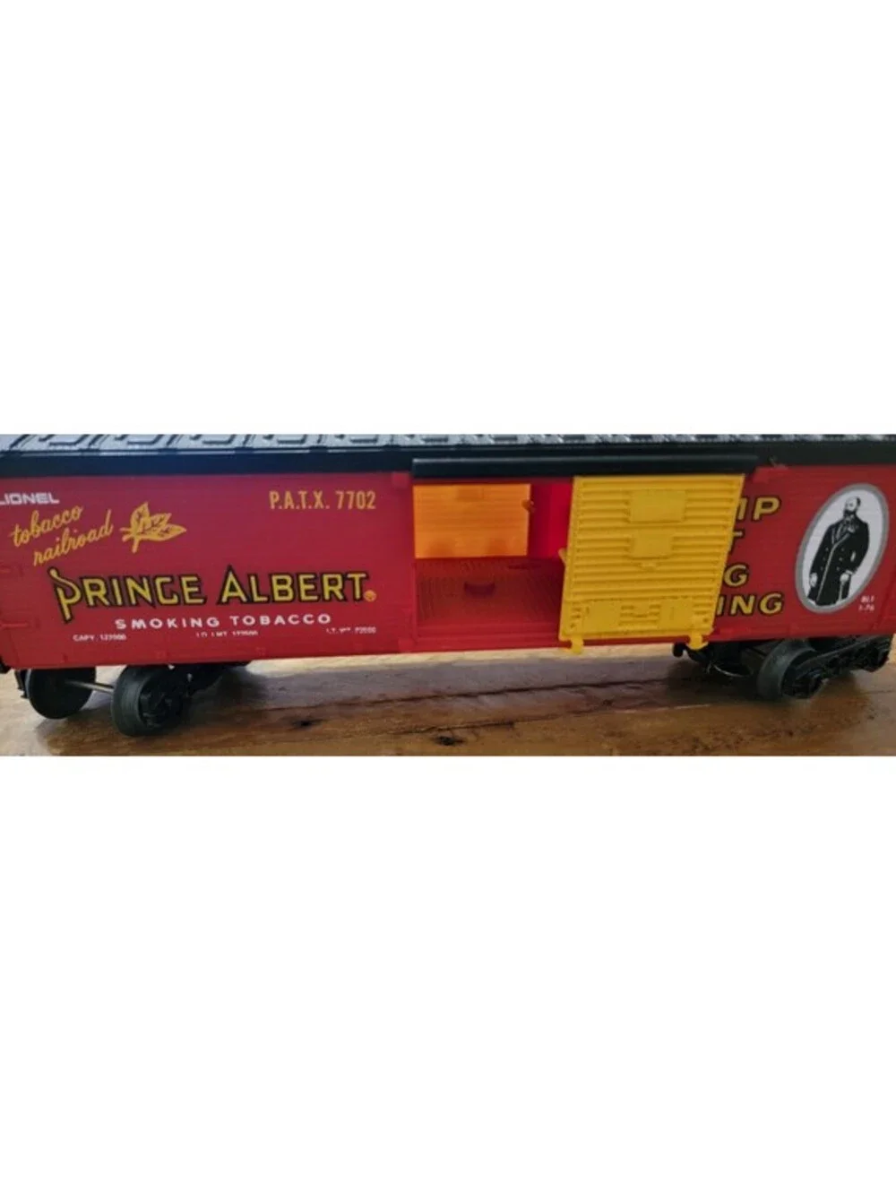 Lionel Prince Albert Tobacco Box Car 6-7702, O Gauge WHI-29